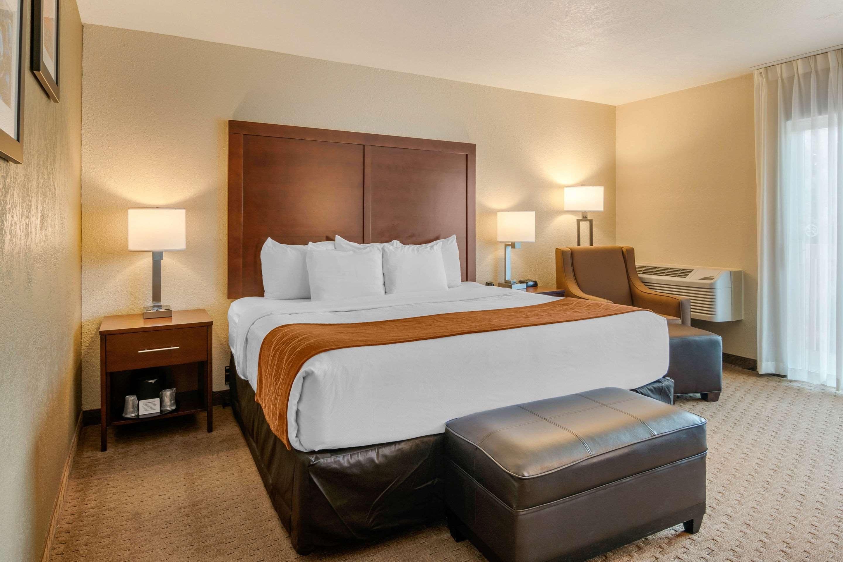 Comfort Inn & Suites Lincoln City Extérieur photo