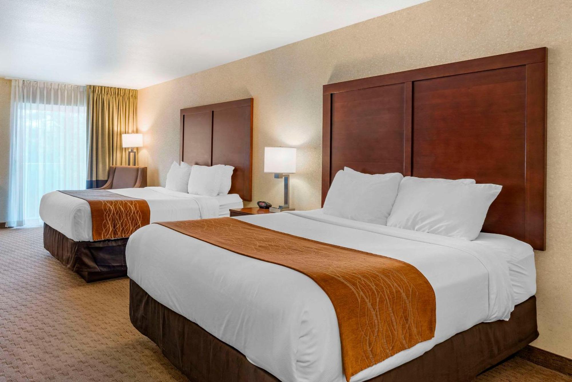 Comfort Inn & Suites Lincoln City Extérieur photo
