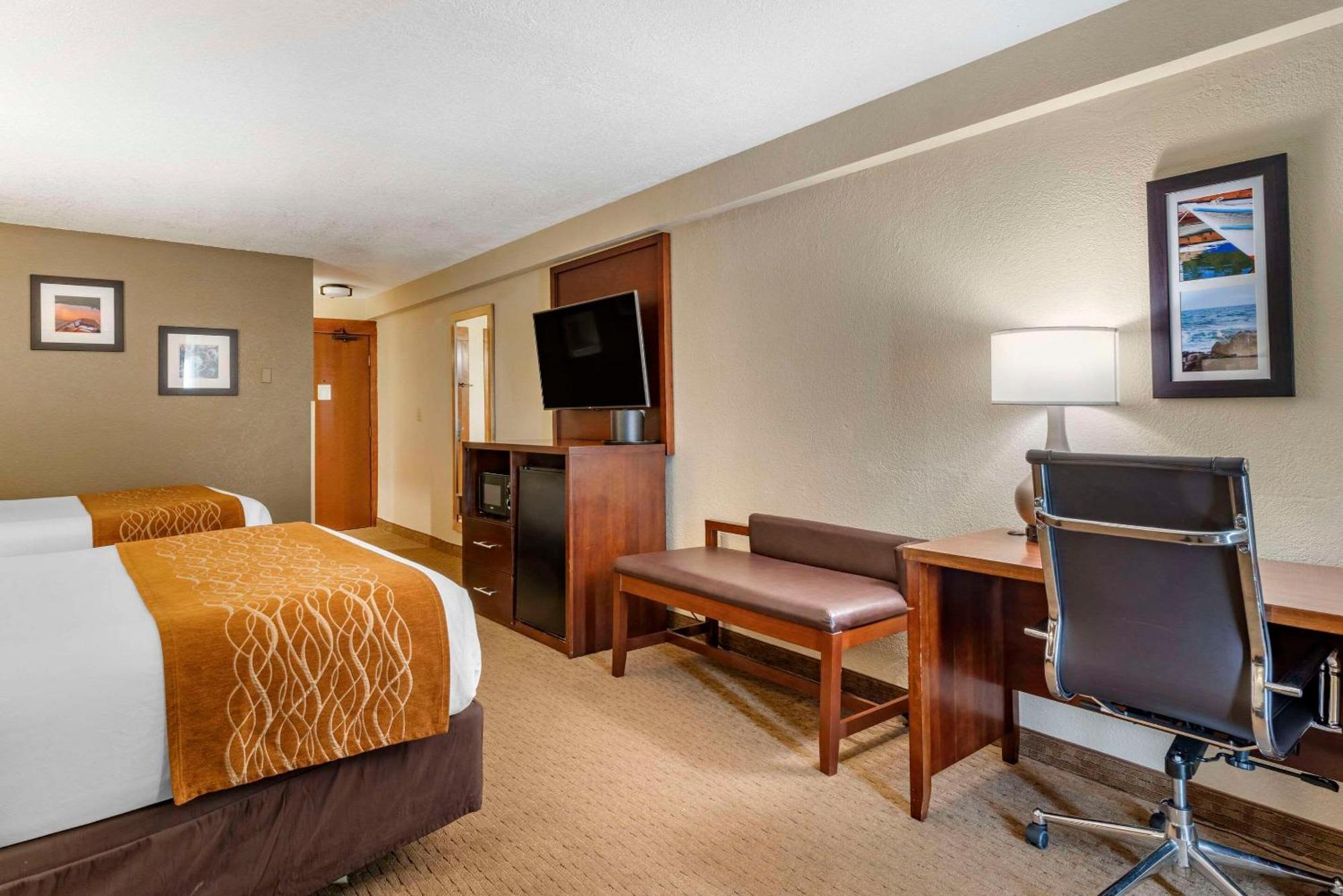 Comfort Inn & Suites Lincoln City Extérieur photo